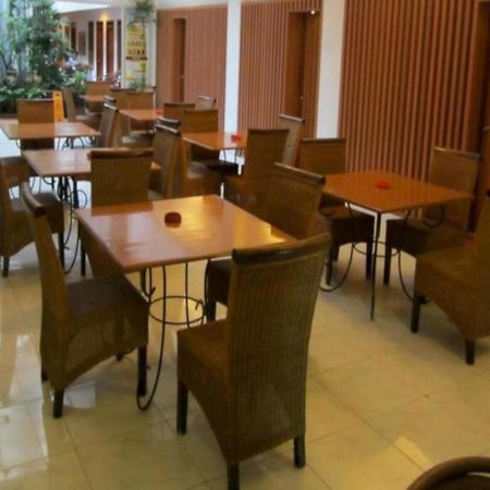 Hotel Progo Бандунг Экстерьер фото